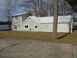 2801 LAKESHORE