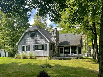 3252 Pinehurst Drive