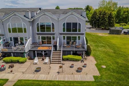 1750 Castleview