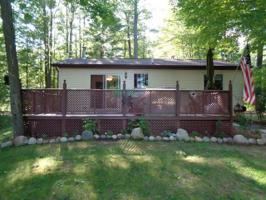 1675 MAPLE POINT