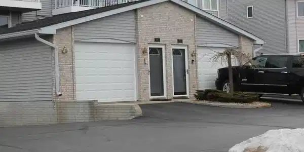 1732 CASTLEVIEW COURT