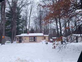 4839 Crestknoll