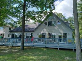 671 W LONG LAKE DRIVE