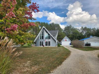 3161 Pinehurst Drive