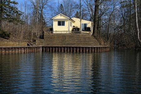 836 Poquonnock Drive