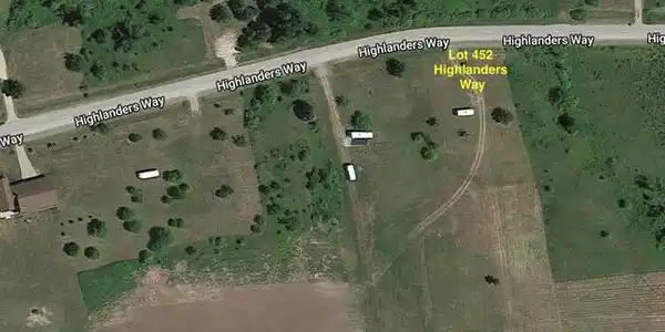 452 HIGHLANDER WAY