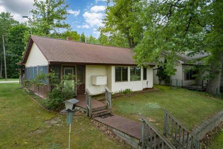 3775 Oakridge Drive
