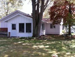 3535 LAKESHORE
