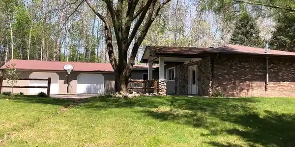 4165 LAKE