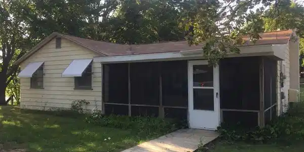 130 RIVERSIDE