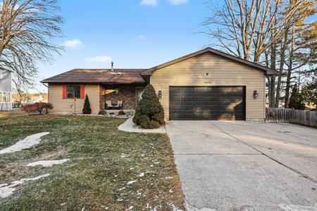 5505 Red Oak Drive