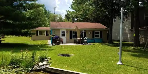4312 BAY ROAD