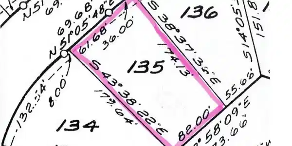 135 CUMBERLAND CIRCLE