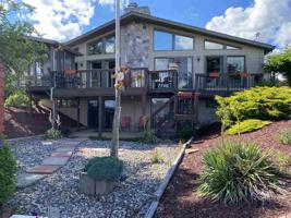 1641 Manchester Way