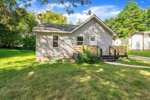 451 N Lake St