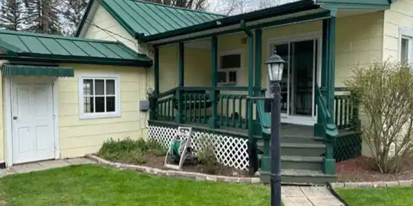 419 Glidden Road