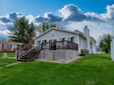 3809 Peninsular Drive