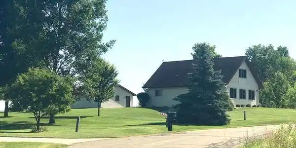 1598 BUNKER HILL COURT
