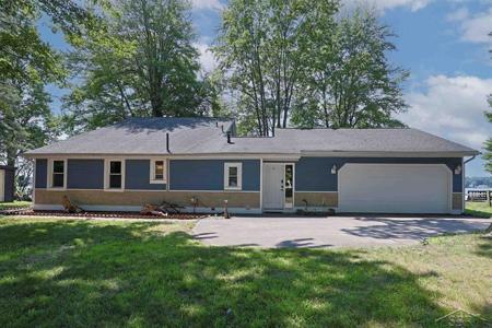 2669 N Lakeview Drive