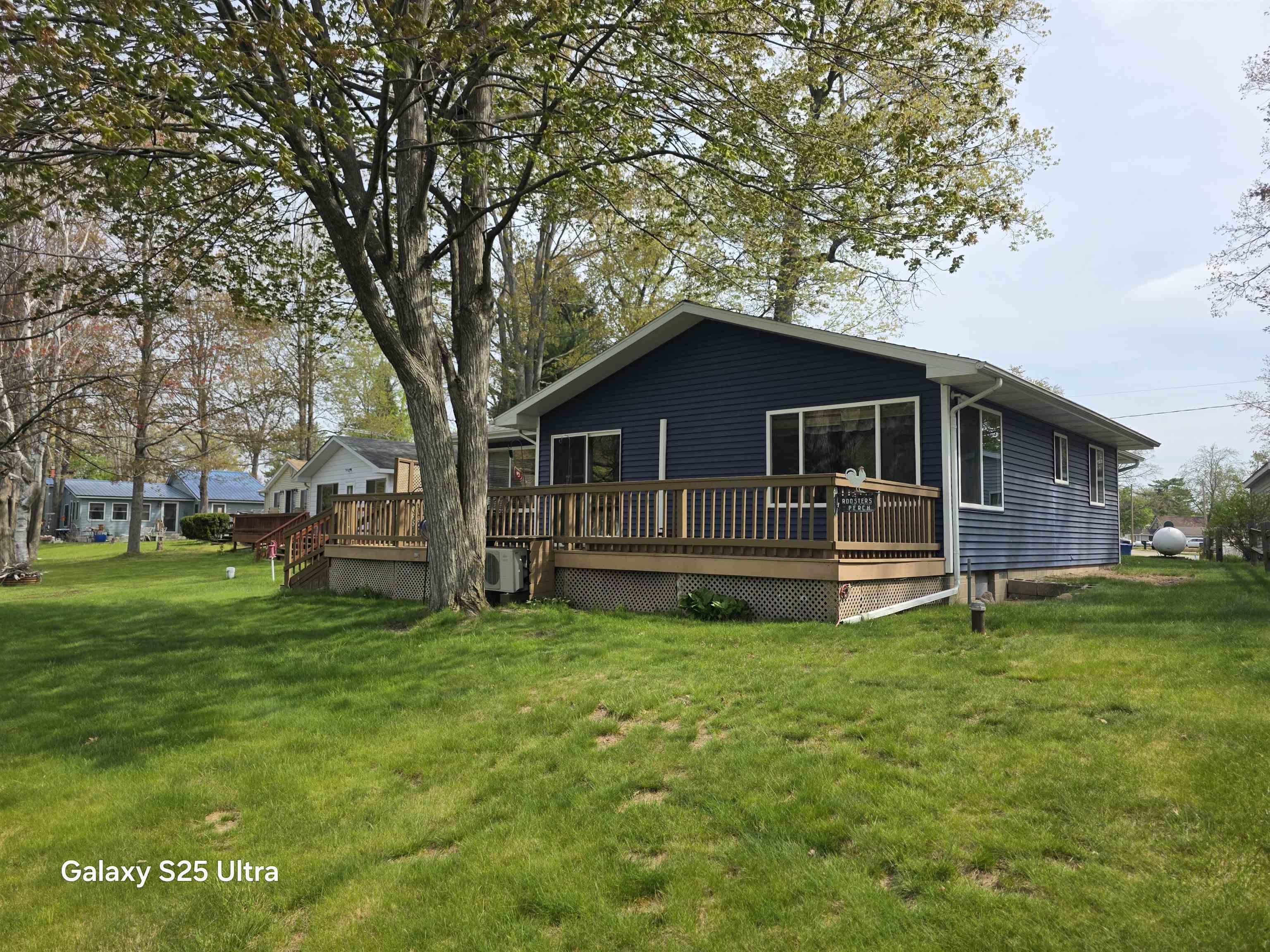 Image 2: Front of home cottage