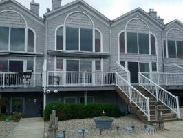 1784 CASTLEVIEW COURT