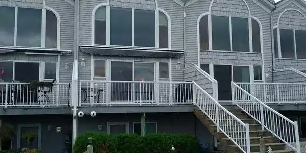 1784 CASTLEVIEW COURT