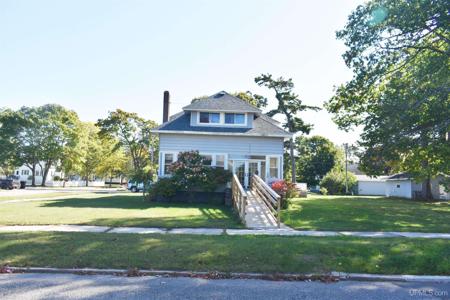 703 Dakota Avenue
