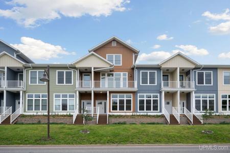 780 S Lakeshore Boulevard