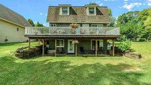 5299 Oakridge Drive