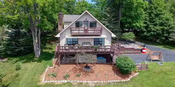 5116 ISLANDERS WAY