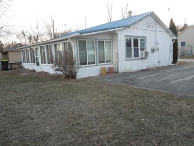 5689 Island Lane