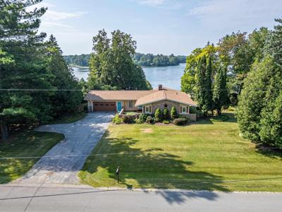 3447 North Branch Drive
