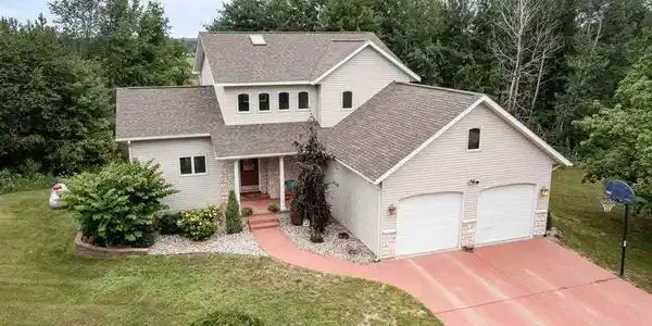 4300 Eagle Crest Lane