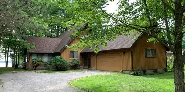 4787 BUXTON COURT