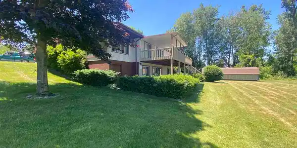 224 Lakeview