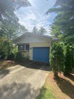 225 Dennis St