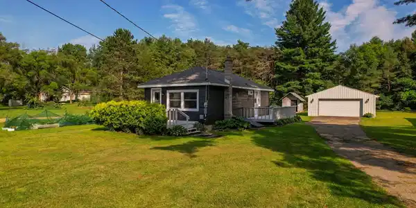 4363 Hillside