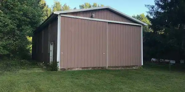 4381 HILLSIDE