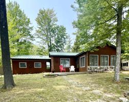 3416 E Pinecrest Dr