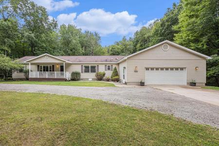 1511 Laurel Lane