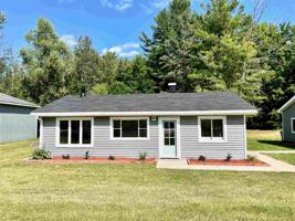 3526 Lakeshore Dr