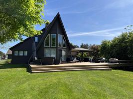 1760 Berkshire Dr.