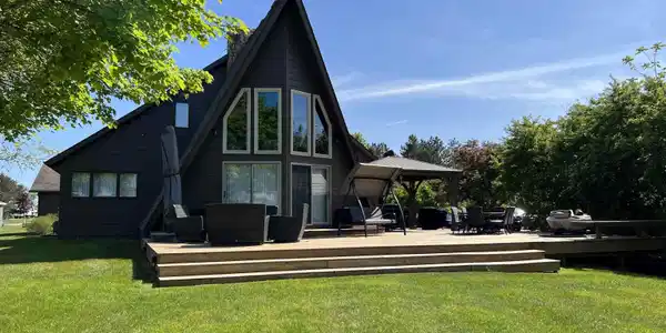 1760 Berkshire Dr.