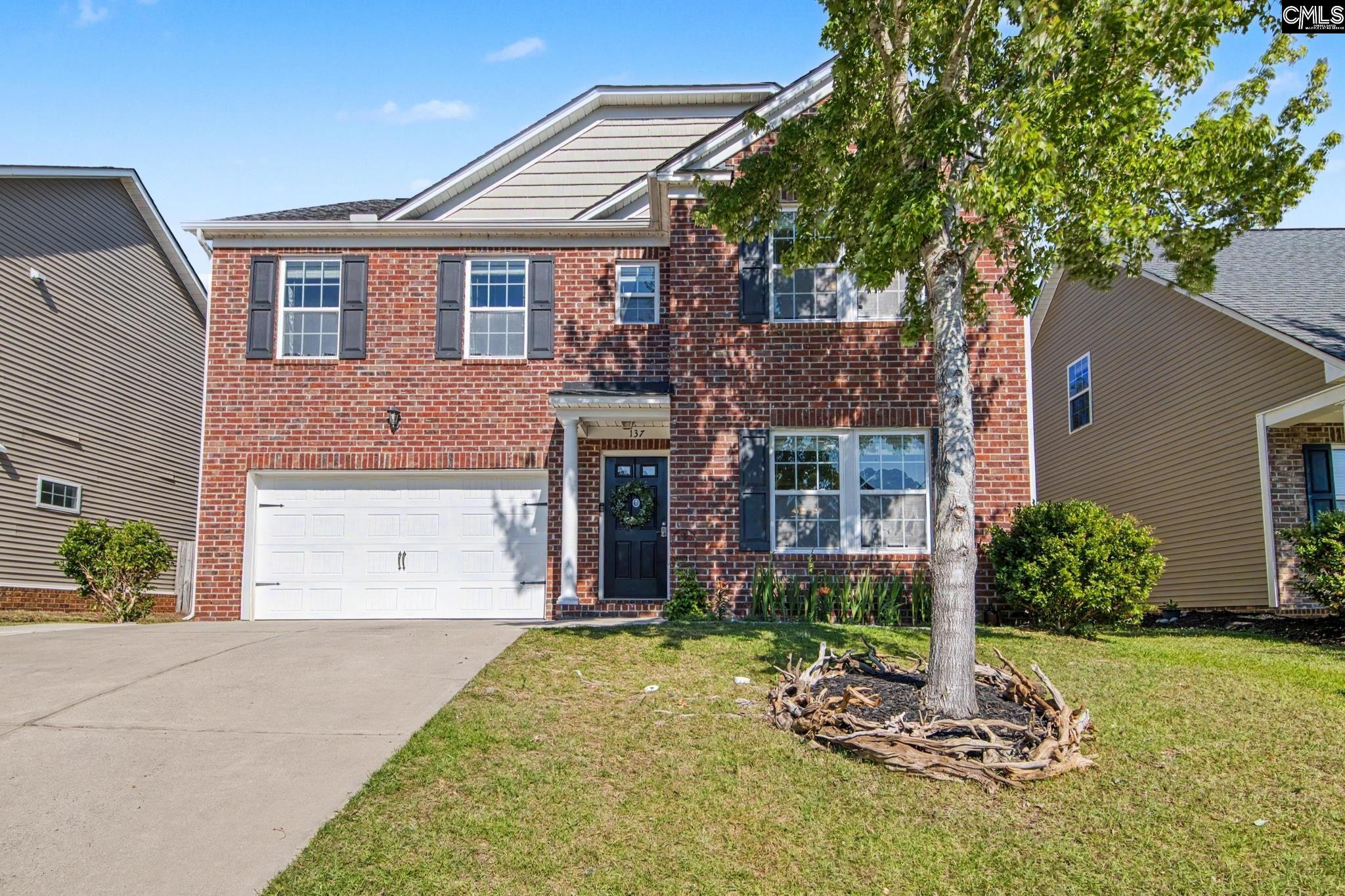 Image 0: 137 Palm Street, Chapin