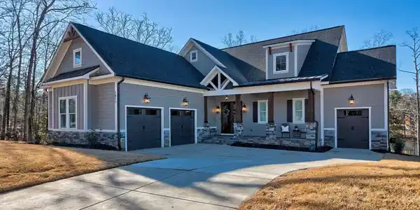 1077 Refuge Place