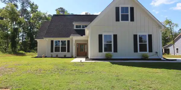 29 Lands End Lane