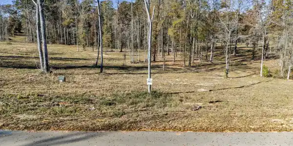 0 Navigator Trail