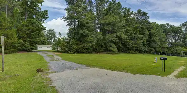 1257 Tailers Trail