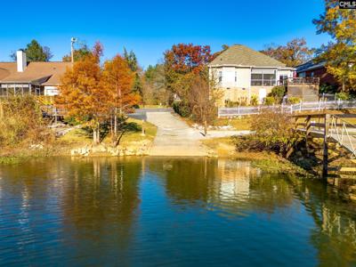 212 Willowood Parkway