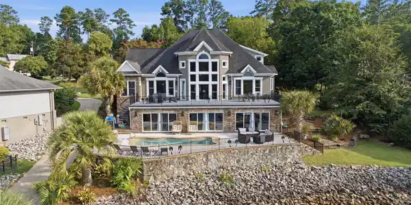 134 Beechcreek Circle